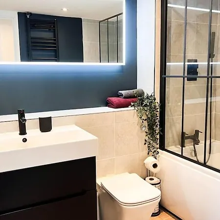 The View - Kensington Apartment London Exterior photo
